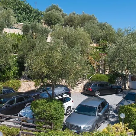 Appartamento Studio-apartment, Erdgeschoss, Meerblick Mit Grossem Garten Finale Ligure