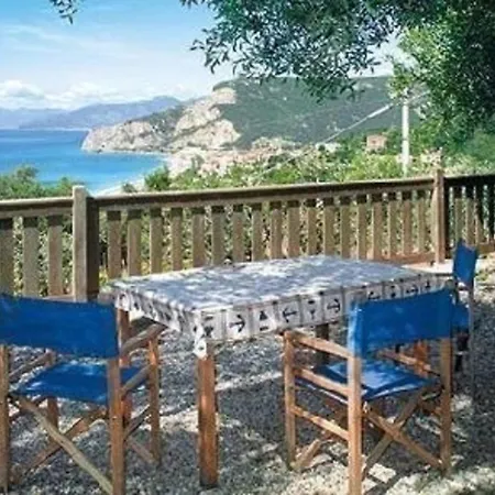 Studio-apartment, Erdgeschoss, Meerblick Mit Grossem Garten *