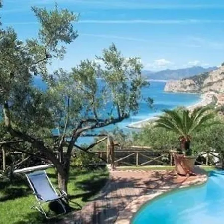 Studio-apartment, Erdgeschoss, Meerblick Mit Grossem Garten *